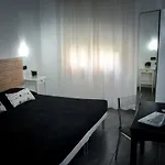 Delfo Πανσιόν 3*