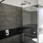 Delfo Πανσιόν 3*