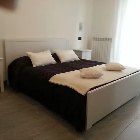 Delfo Penzion Pisa