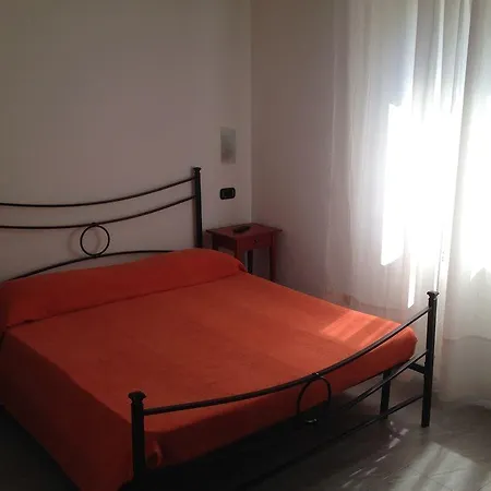 Delfo 2* Pisa